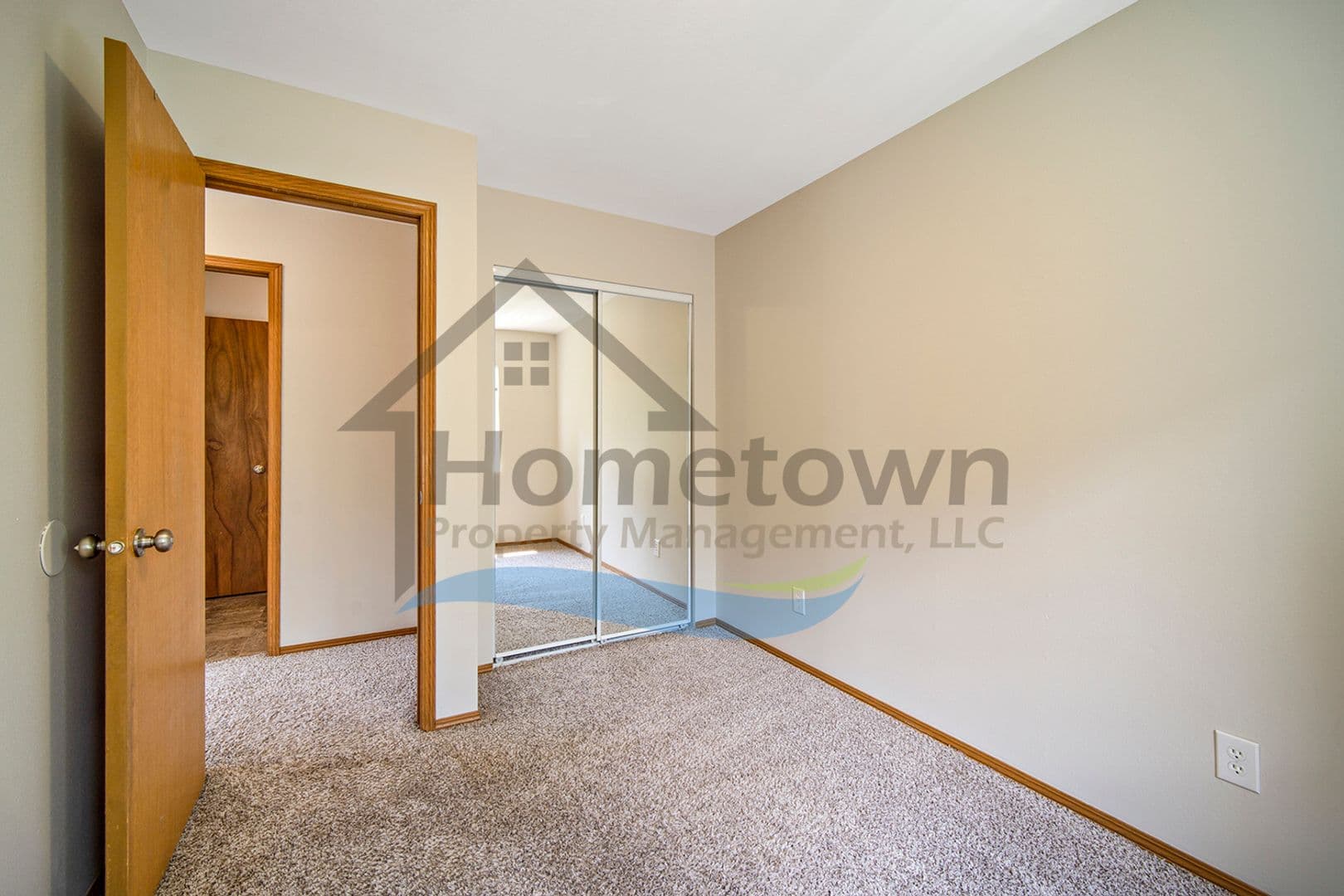 Coeur d'Alene Apartment: 1018 W Mill Ave