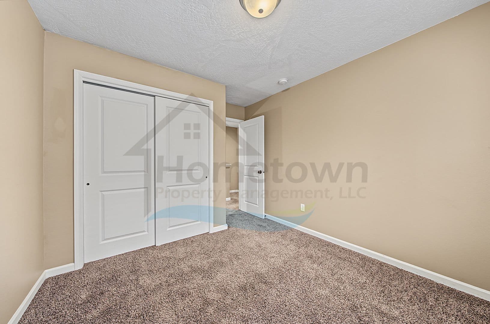 Coeur d'Alene House: 908 E Davis Ave