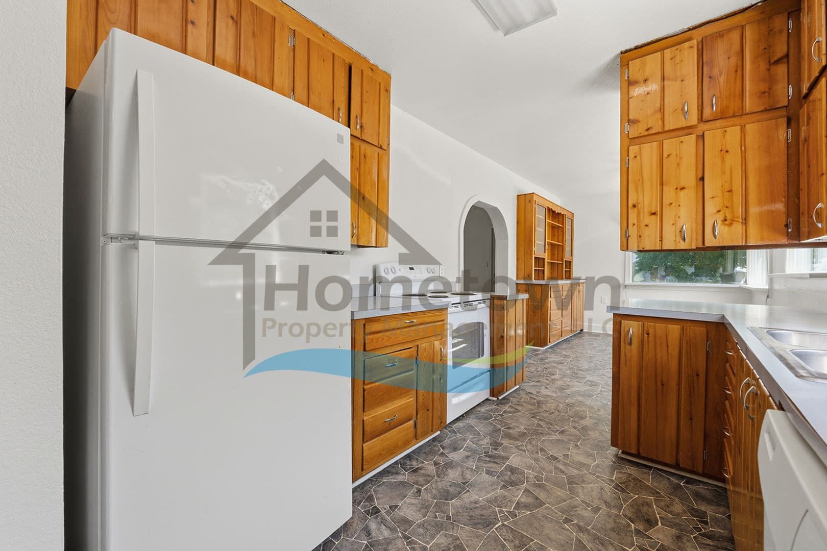 Hayden House: 9811 N Ramsey Rd