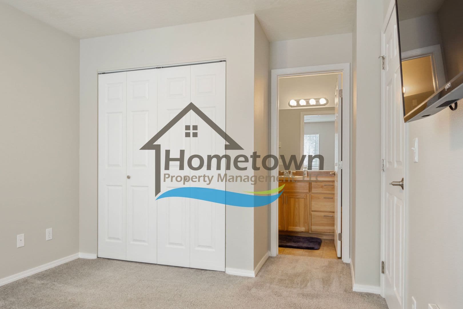 Coeur d'Alene House: 723 E Whispering Pines Lane #19