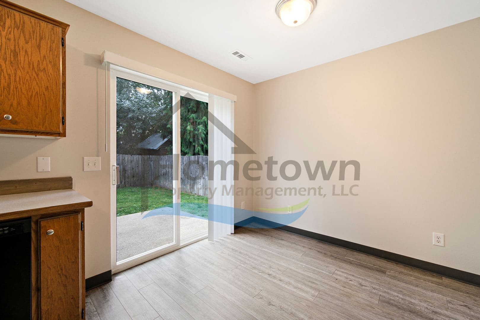 Coeur d'Alene Apartment: 1018 W Mill Ave