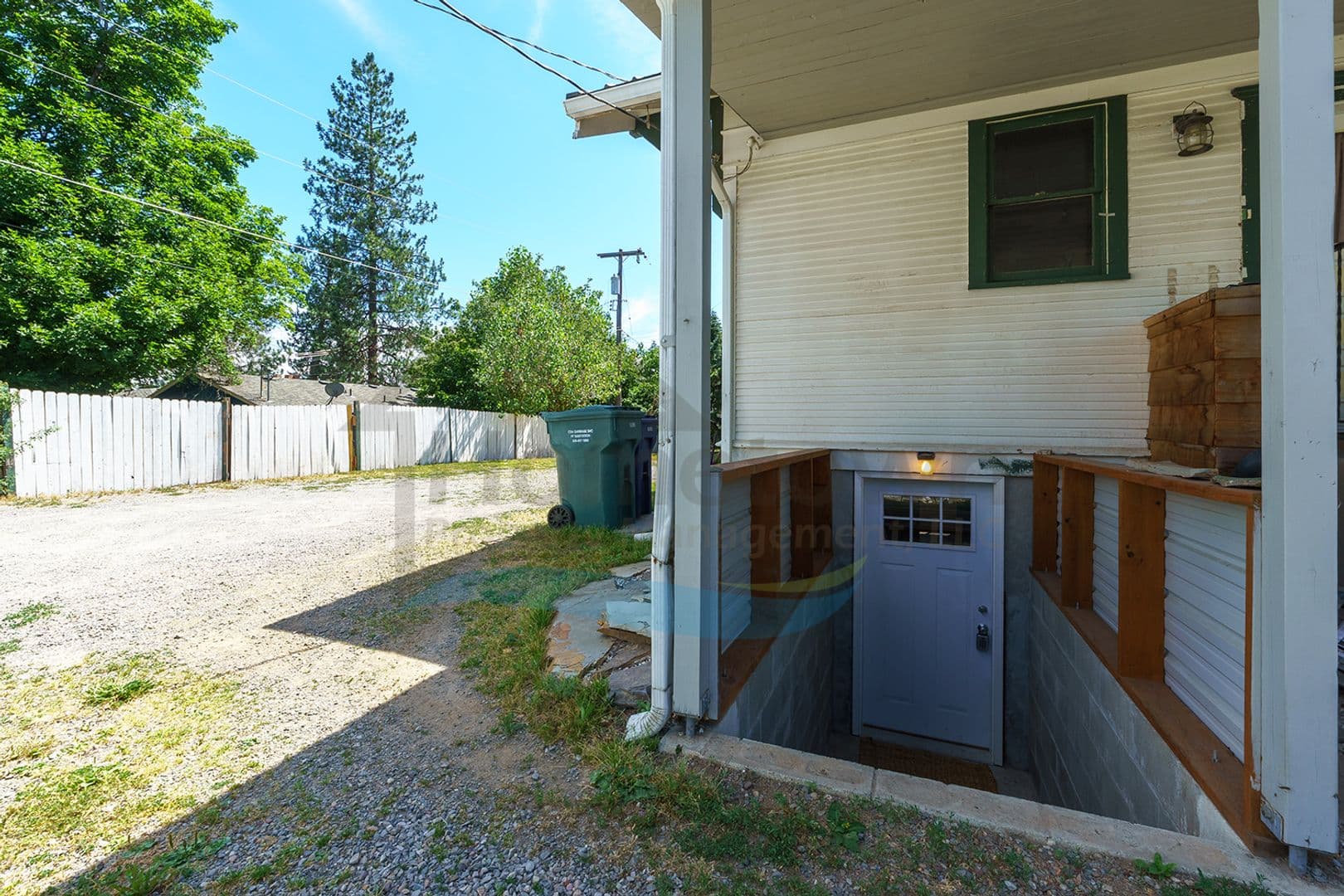 Coeur D'Alene House: 801 E Harrison Ave