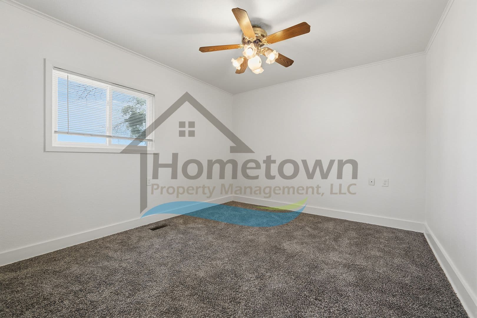 Hayden House: 9811 N Ramsey Rd