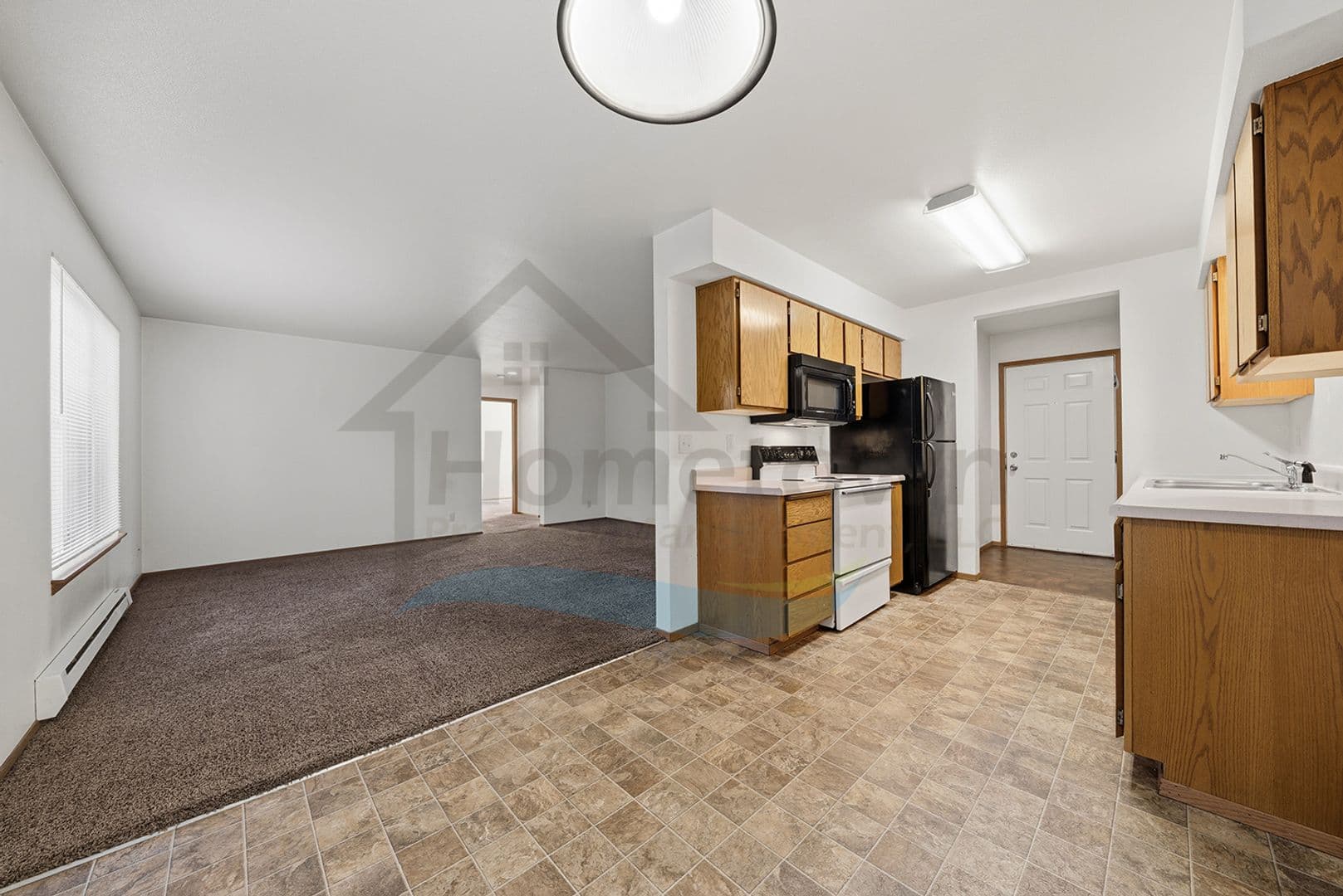 Coeur d'Alene Apartment: 3520 N 15th St