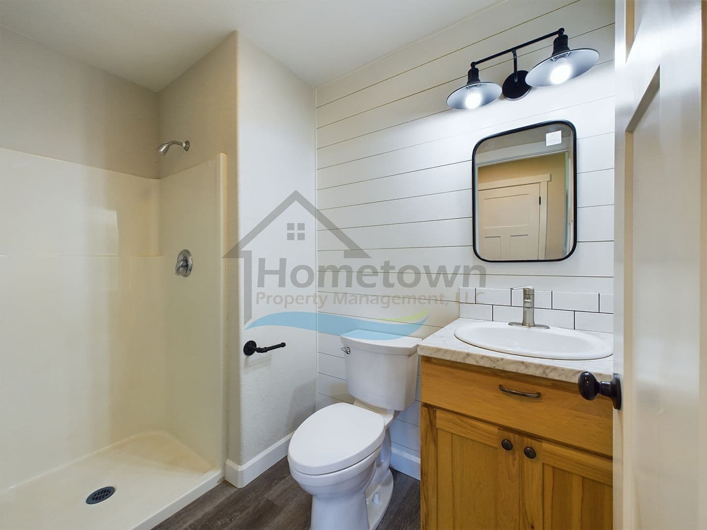 Blanchard House: 32 Countryside Ln