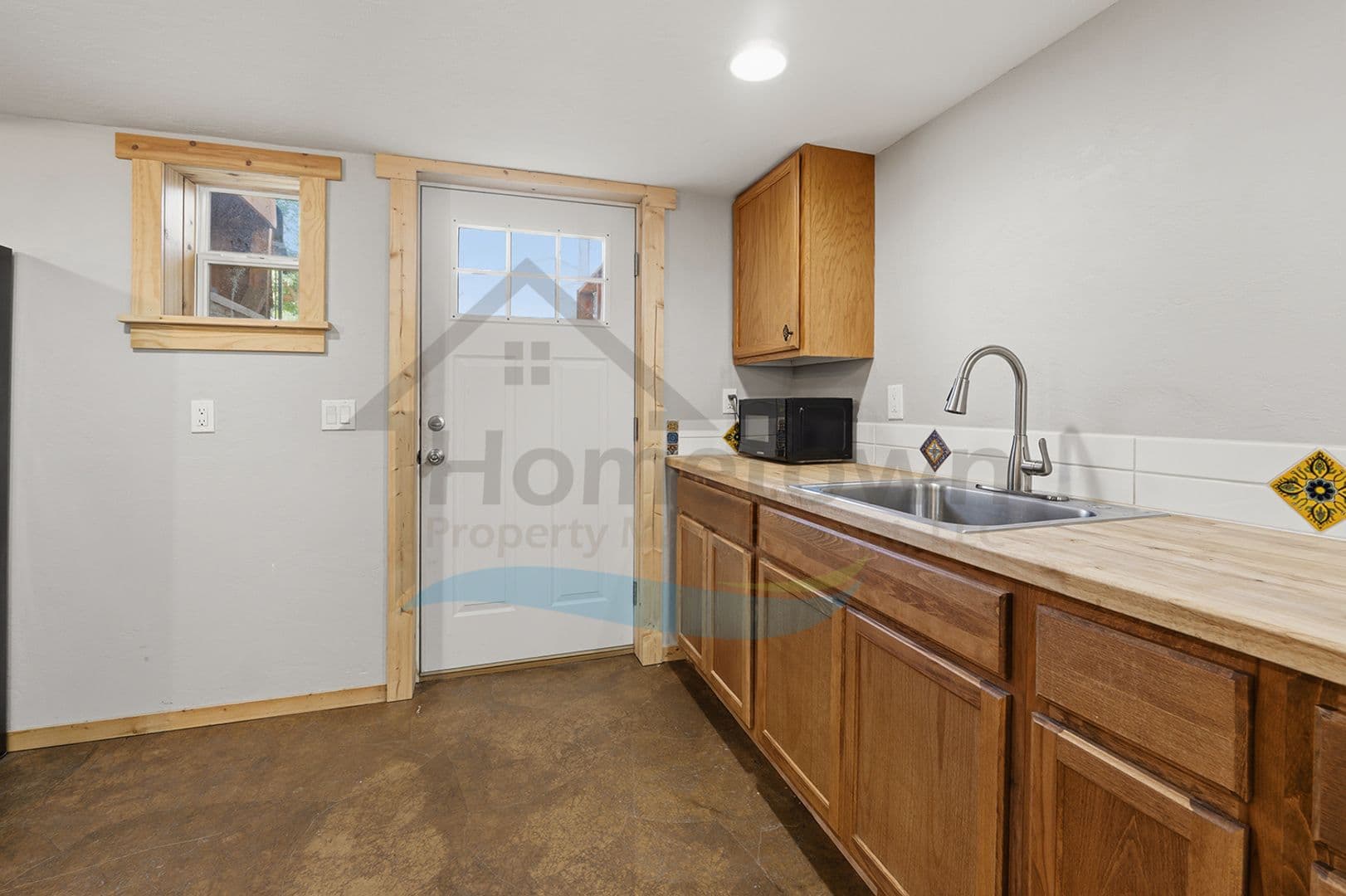 Coeur D'Alene House: 801 E Harrison Ave