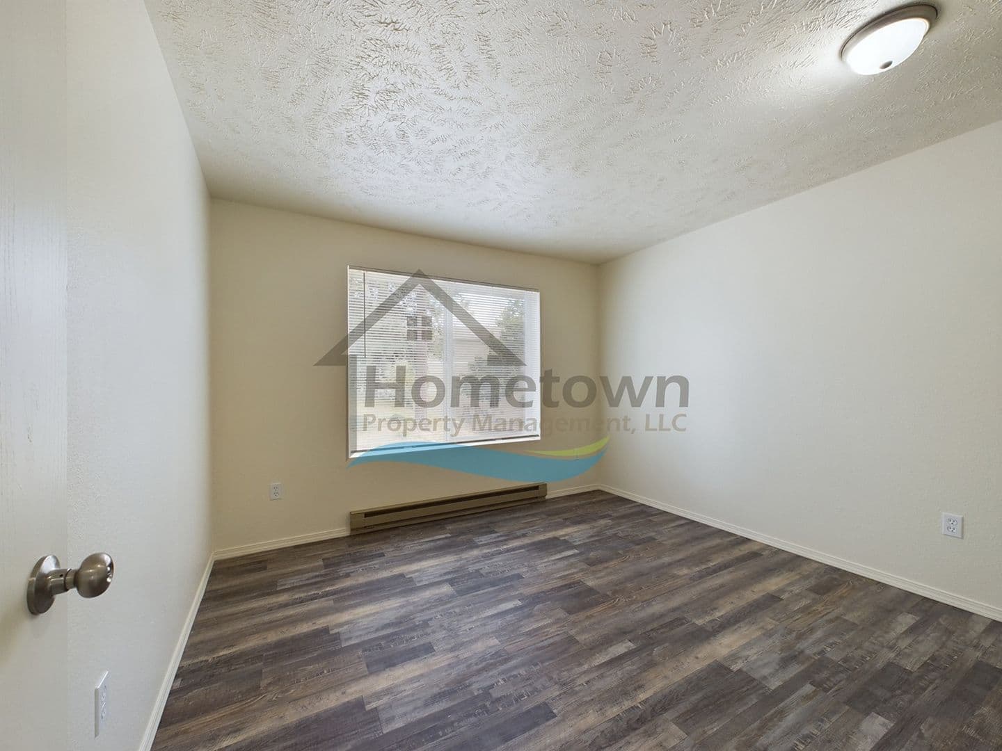Coeur d'Alene Apartment: 1205 W Emma Ave