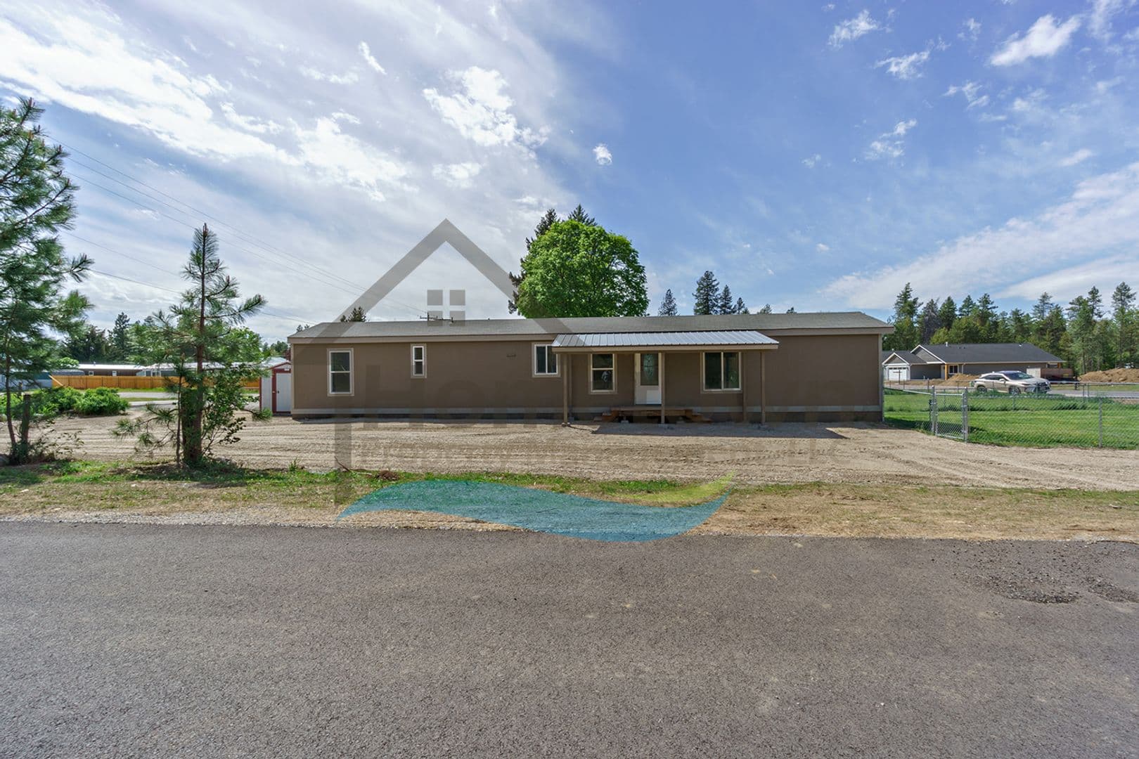 Athol House: 5563 E Grove Ave
