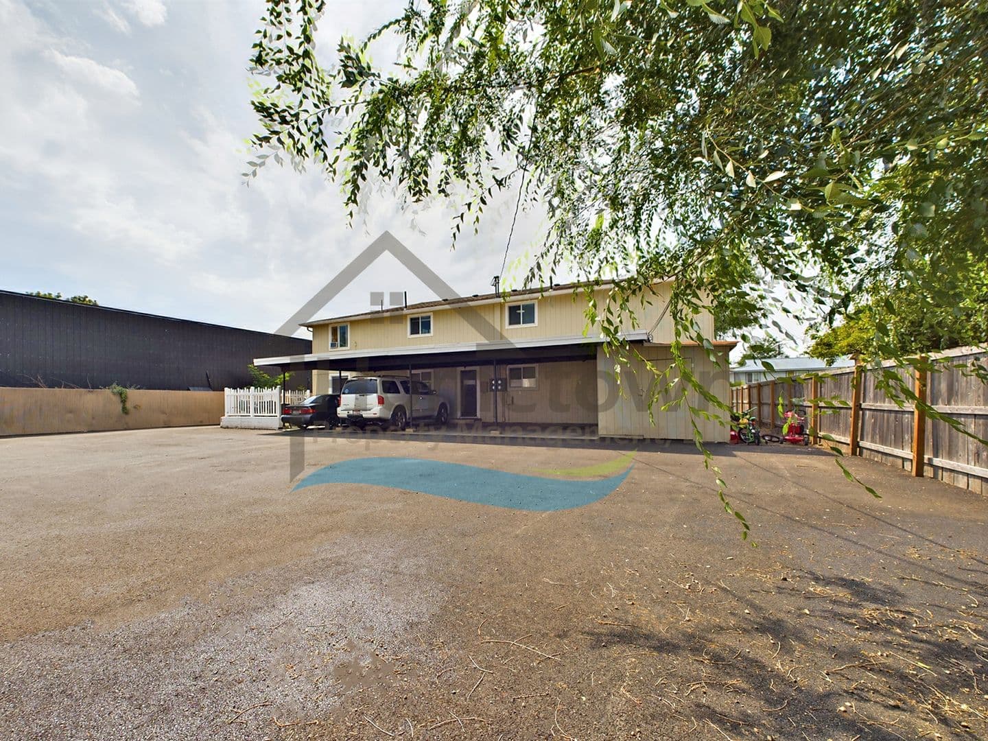 Coeur d'Alene Apartment: 2414 N A St