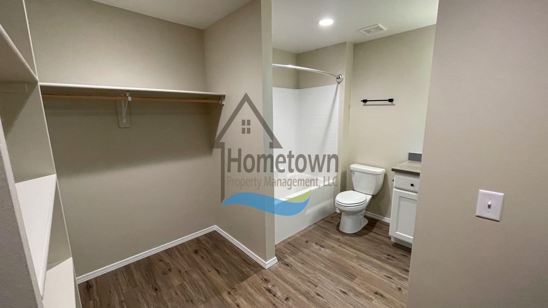 Burley Apartment: 321, 331, 341, 351 E 8th St