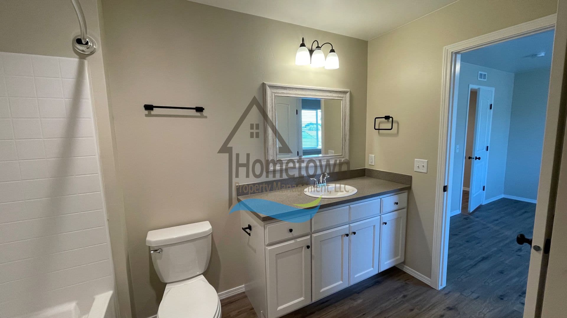 Burley Apartment: 321, 331, 341, 351 E 8th St