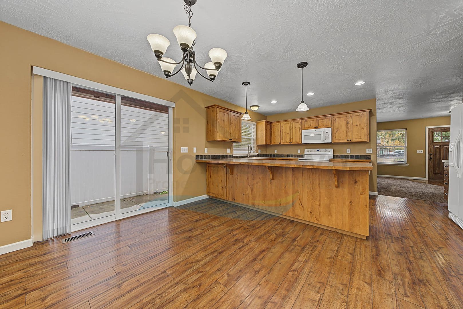 Coeur d'Alene House: 908 E Davis Ave