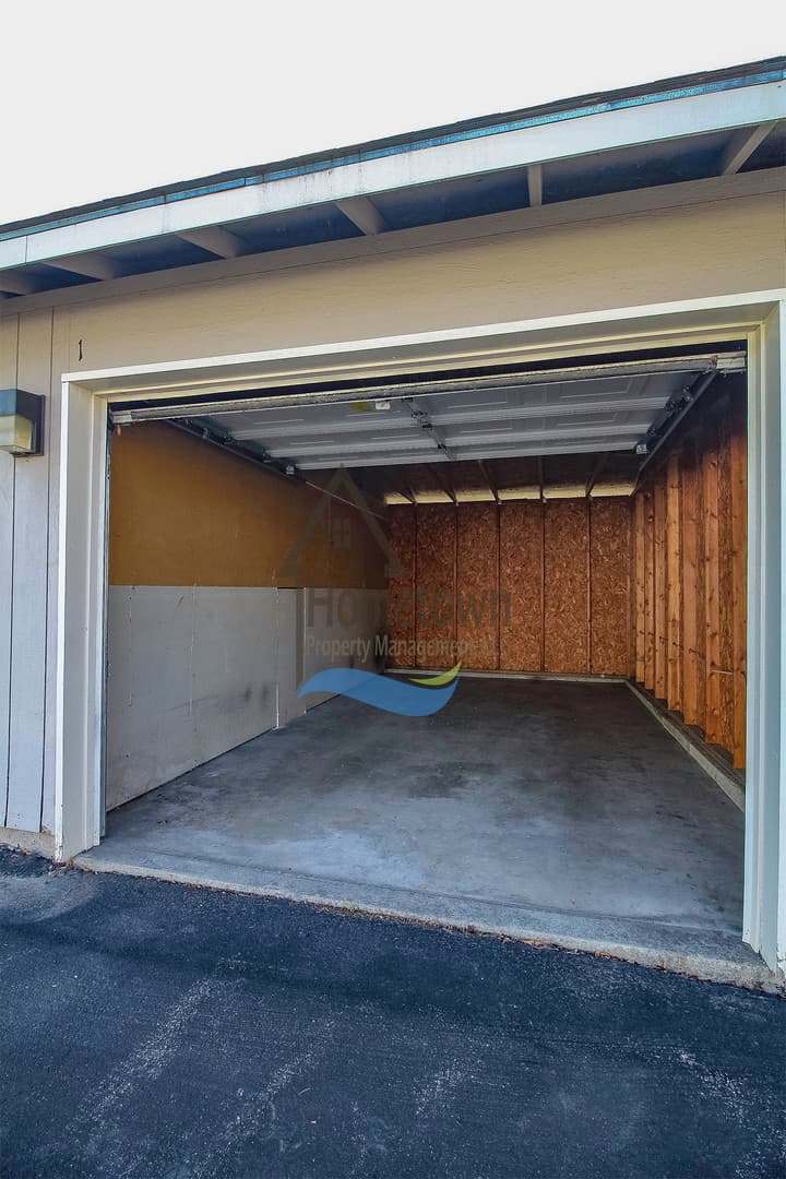 Coeur d'Alene Apartment: 3520 N 15th St