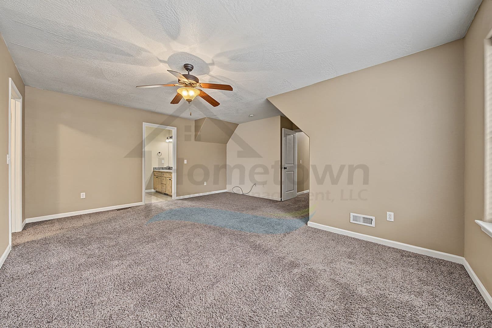 Coeur d'Alene House: 908 E Davis Ave
