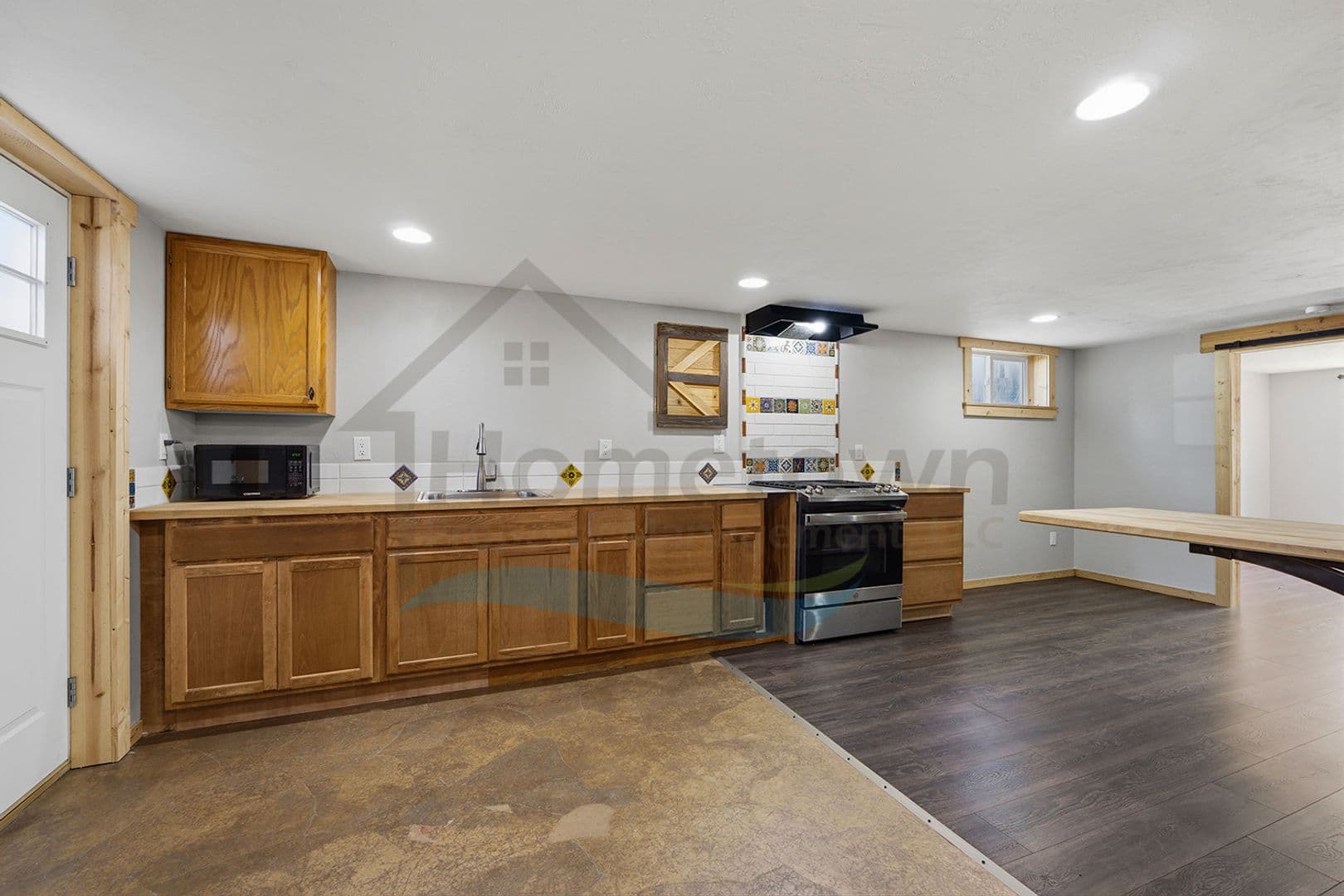 Coeur D'Alene House: 801 E Harrison Ave