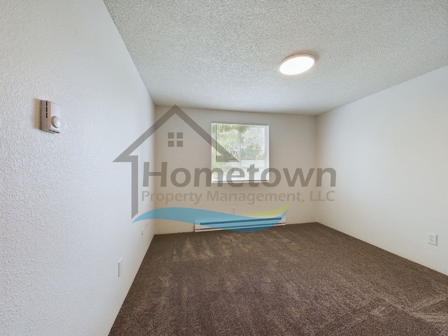 Coeur d'Alene Apartment: 2414 N A St