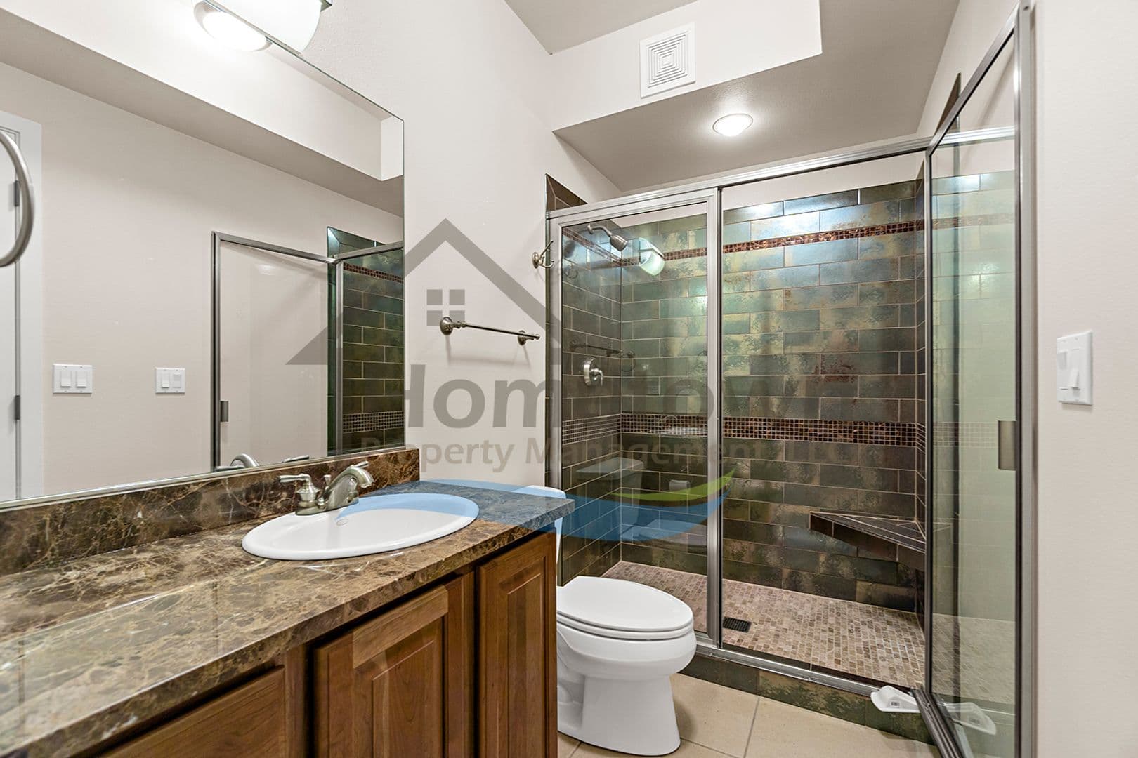 Post Falls House: 355 W Waterside Dr