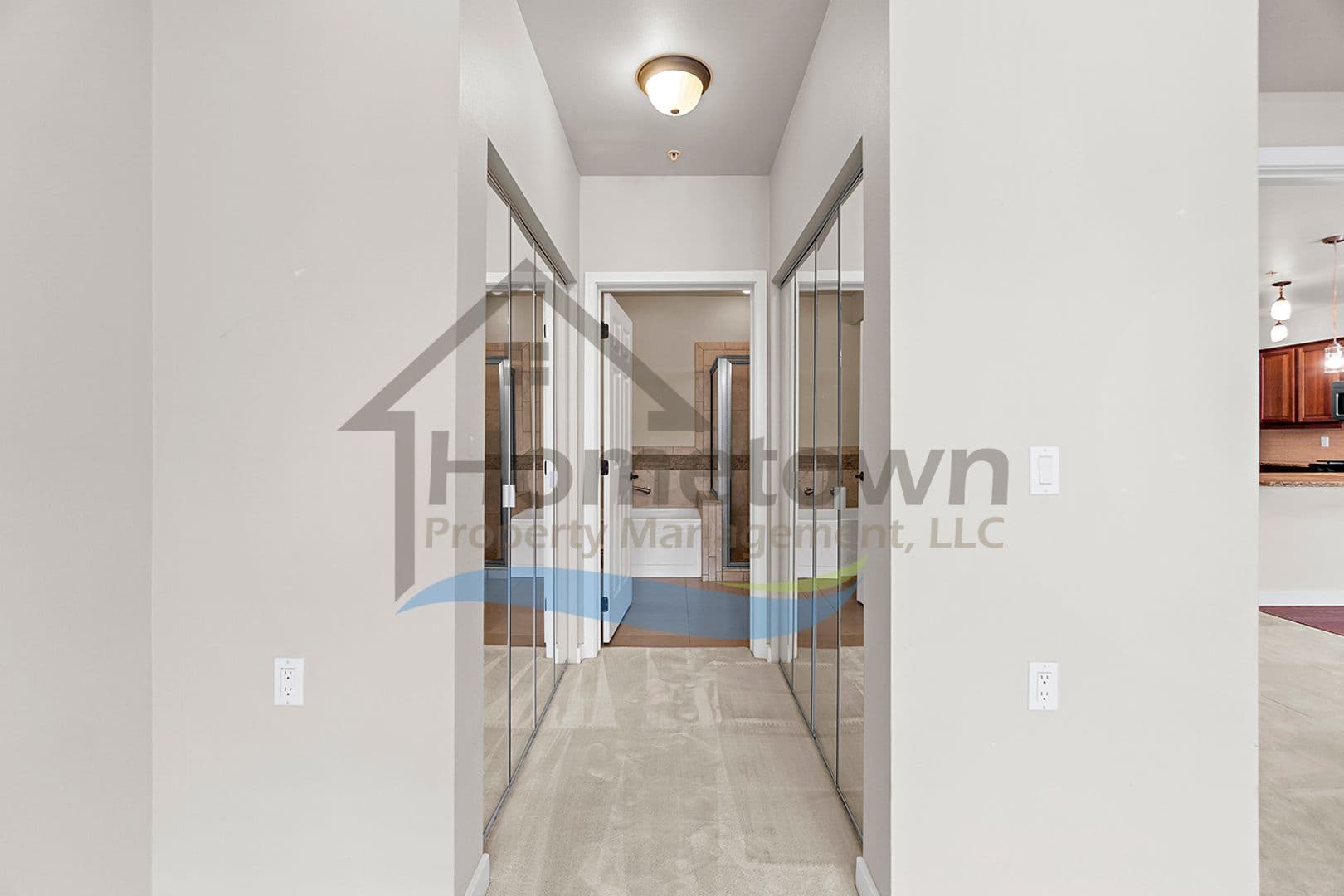 Post Falls House: 355 W Waterside Dr