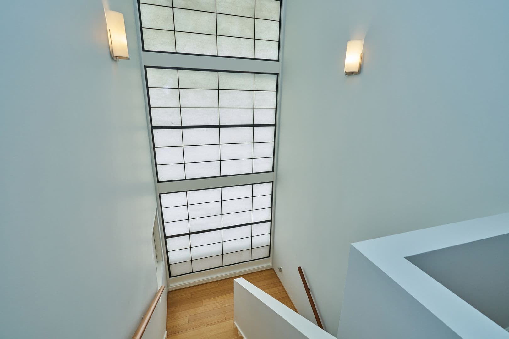 Playa Del Rey House: 151 Napoleon Street