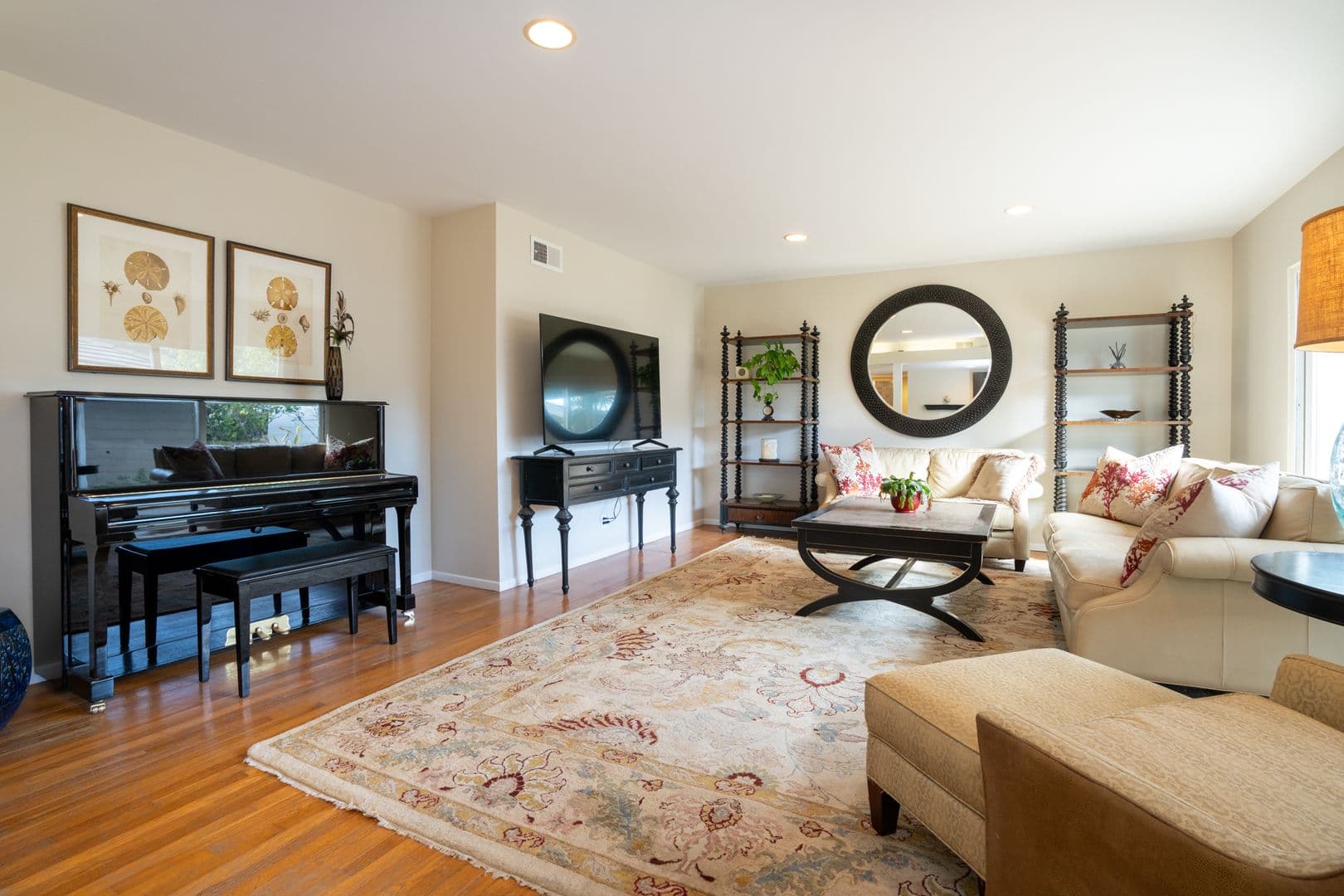 Palos Verdes Estates House: 825 Tyburn Road