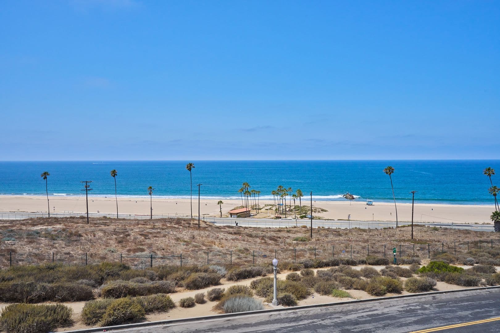 Playa Del Rey House: 151 Napoleon Street