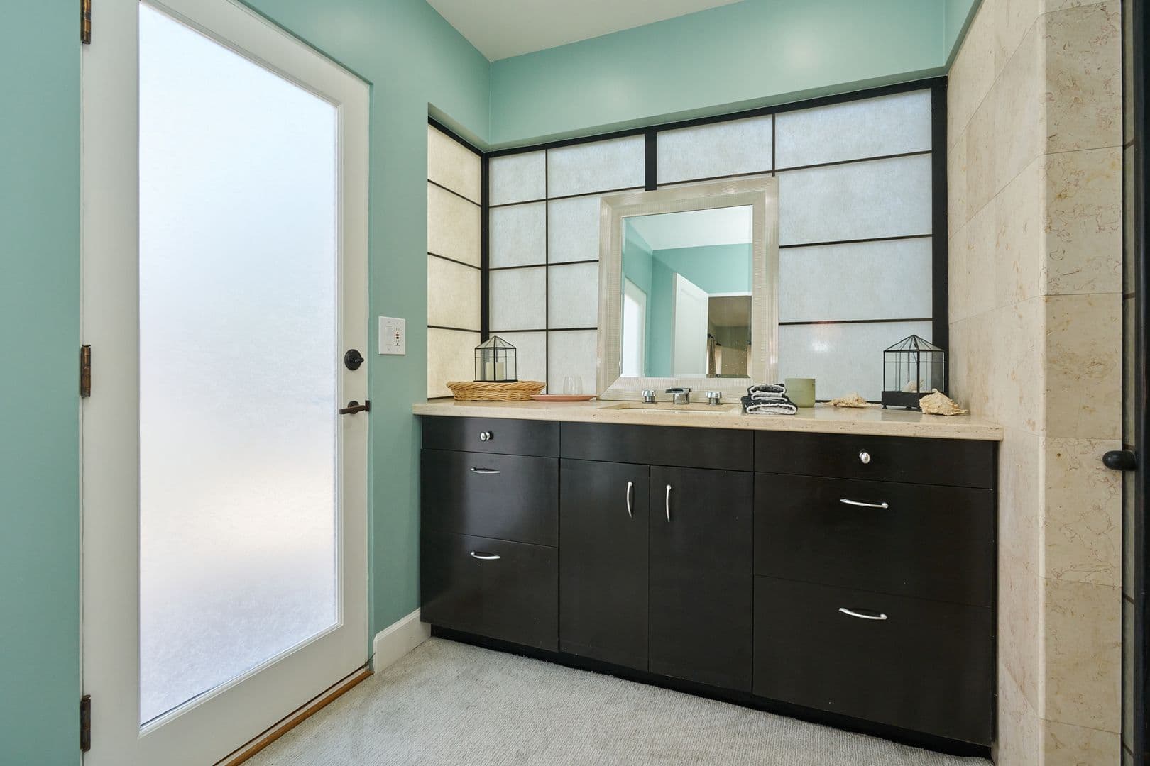 Playa Del Rey House: 151 Napoleon Street