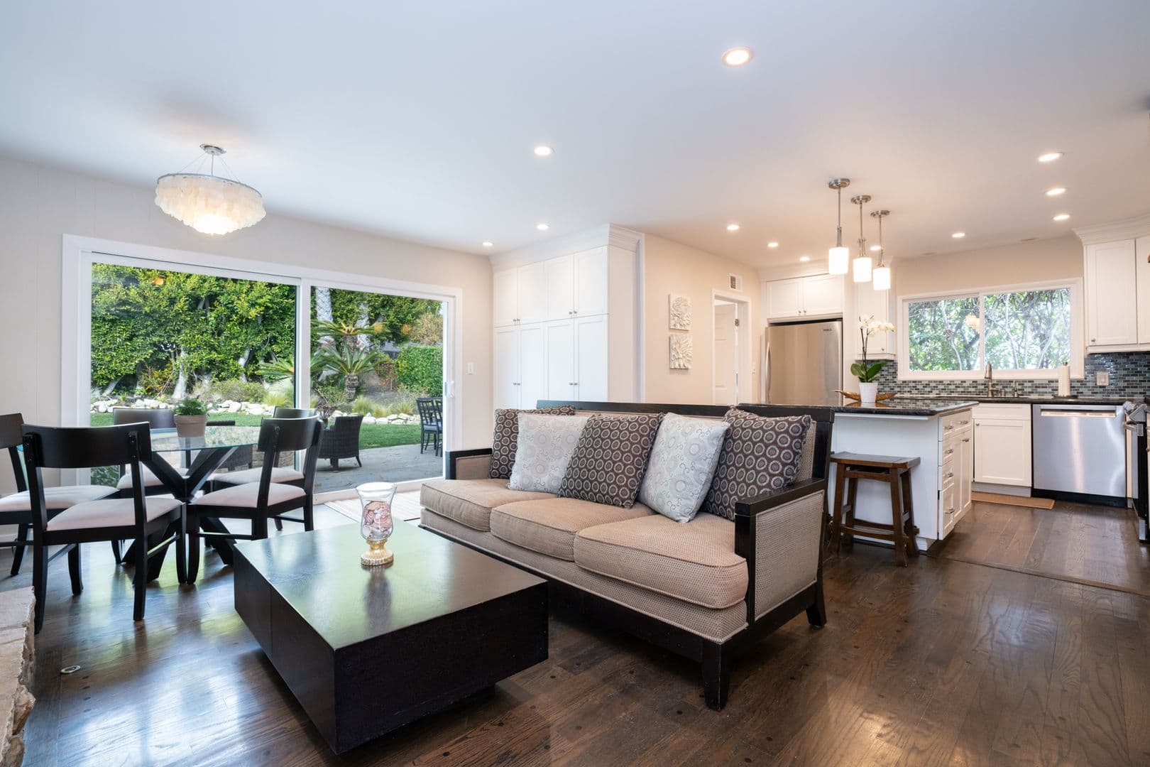 Palos Verdes Estates House: 825 Tyburn Road
