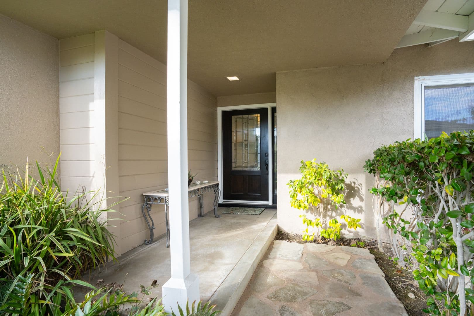 Palos Verdes Estates House: 825 Tyburn Road
