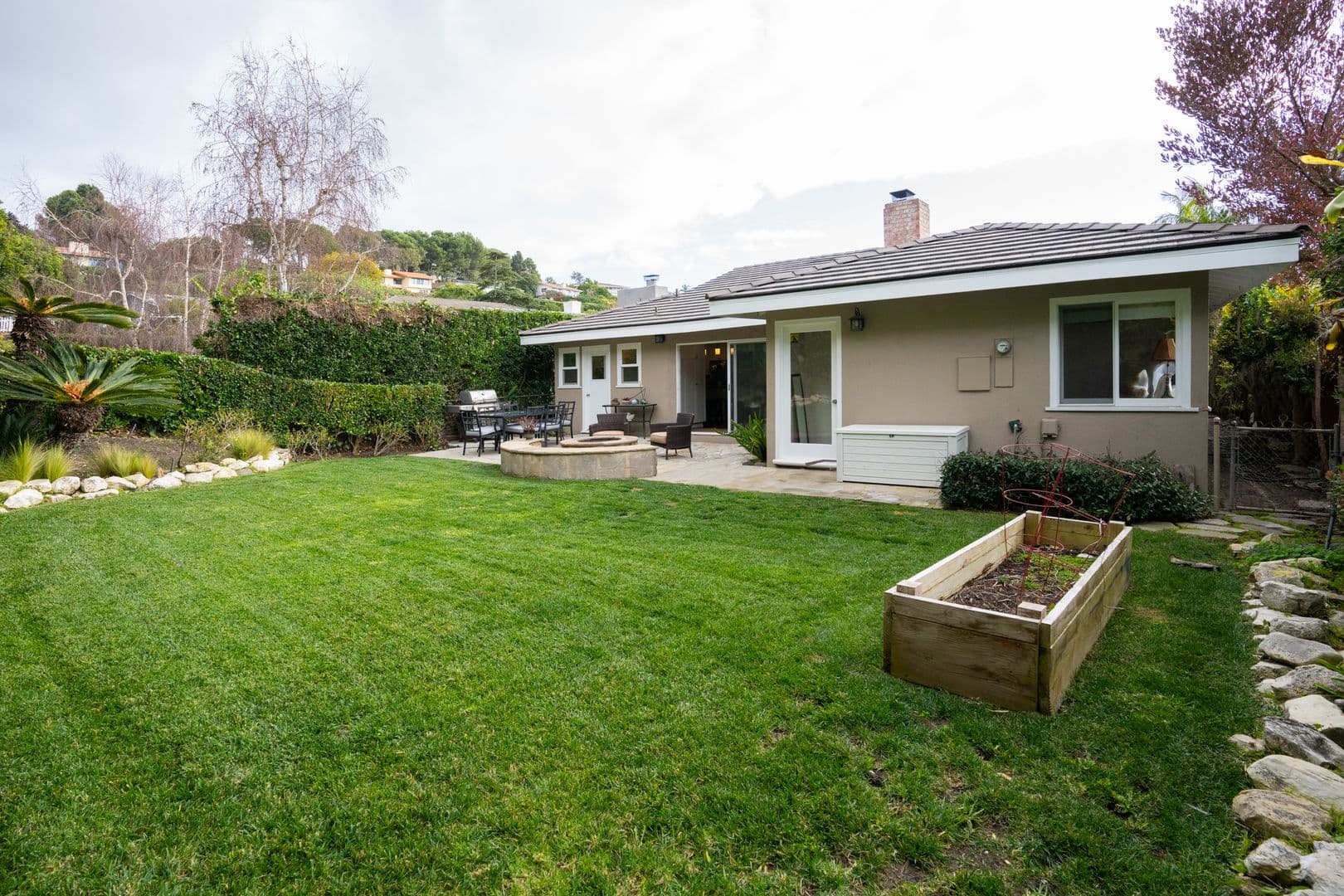 Palos Verdes Estates House: 825 Tyburn Road