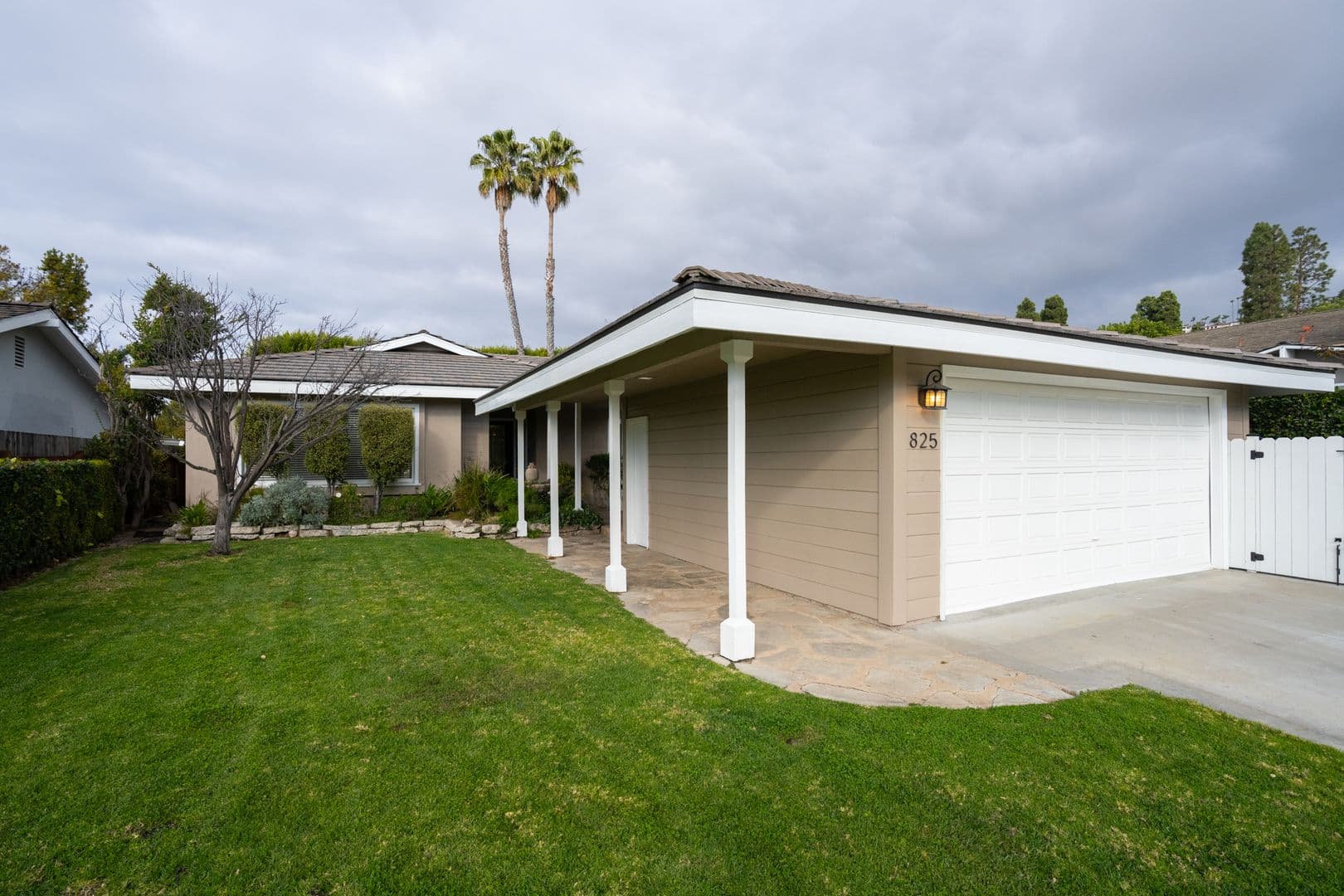 Palos Verdes Estates House: 825 Tyburn Road