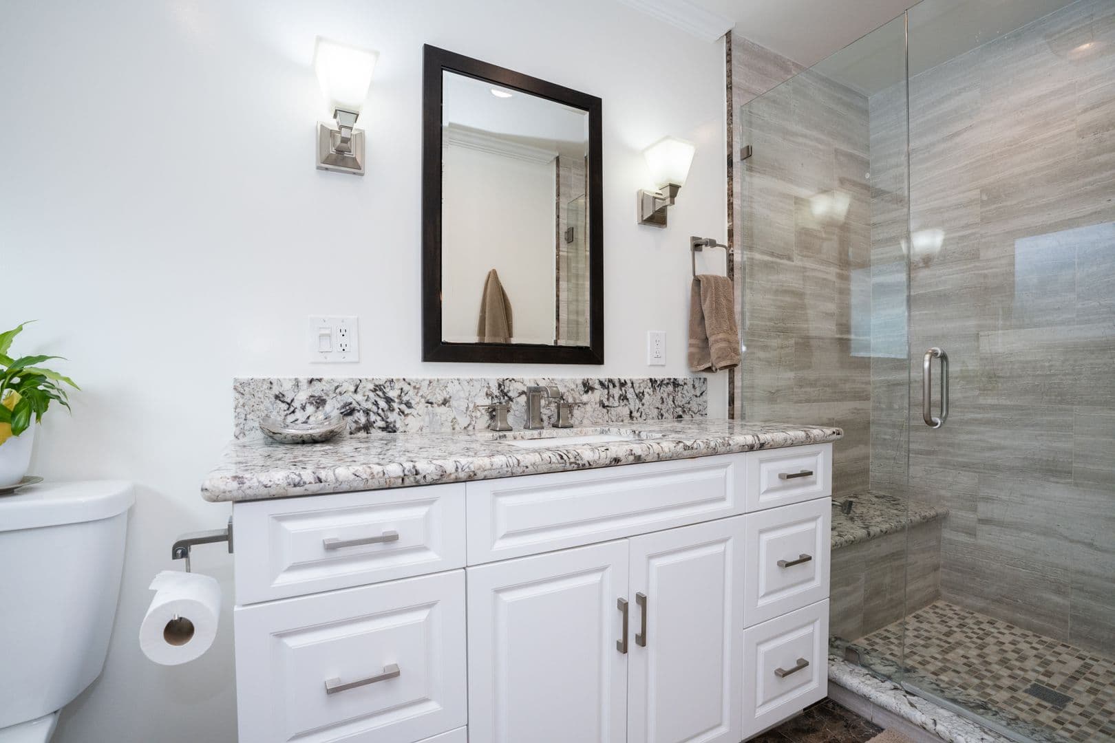 Palos Verdes Estates House: 825 Tyburn Road