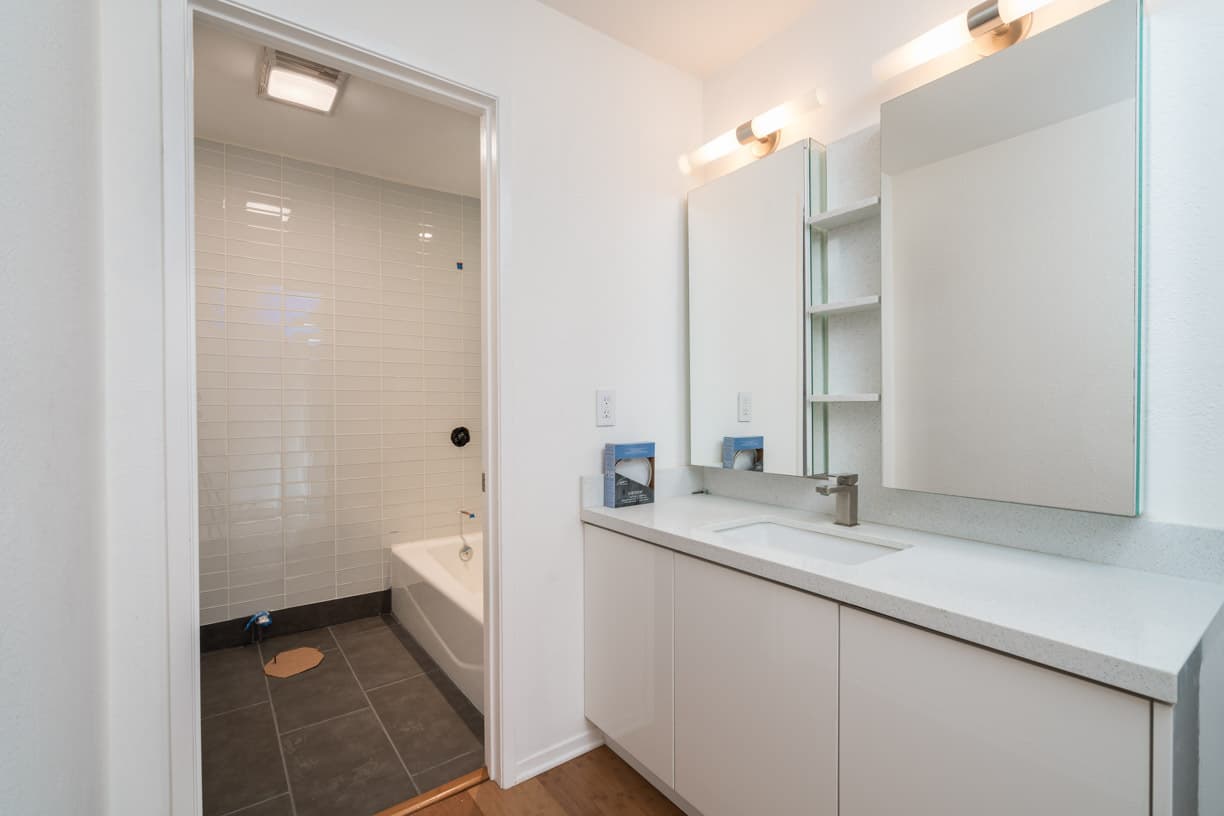 Del Mar House: 2252 Via Aprilia Unit 1