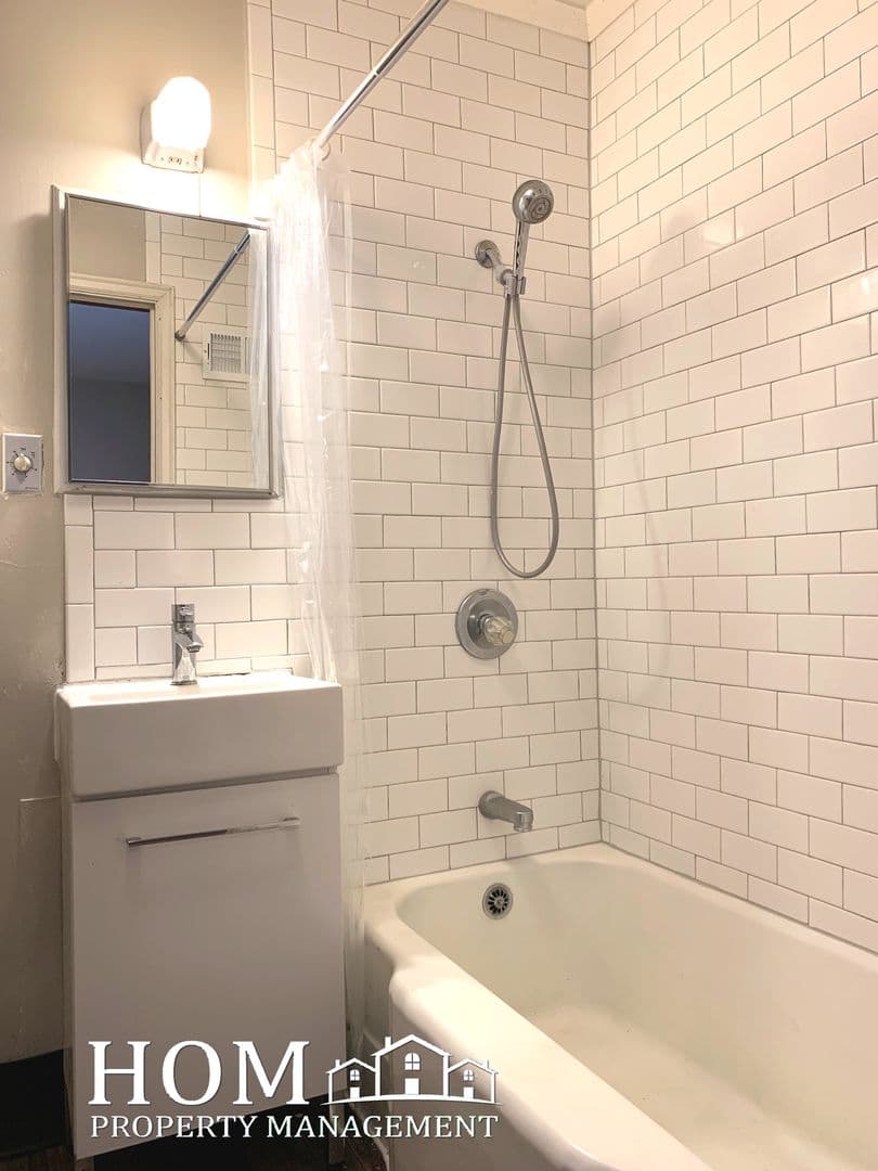 Mankato Apartment: 308 North Broad Street