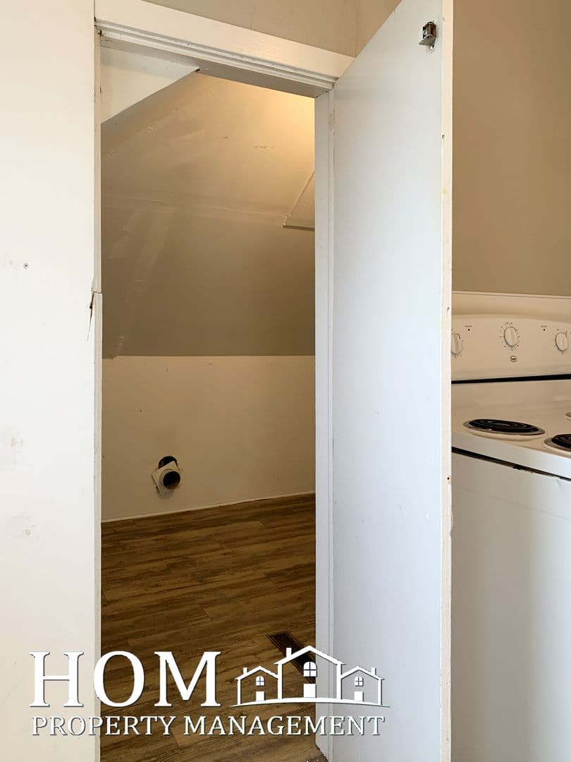 North Mankato Apartment: 630 Lyndale Street