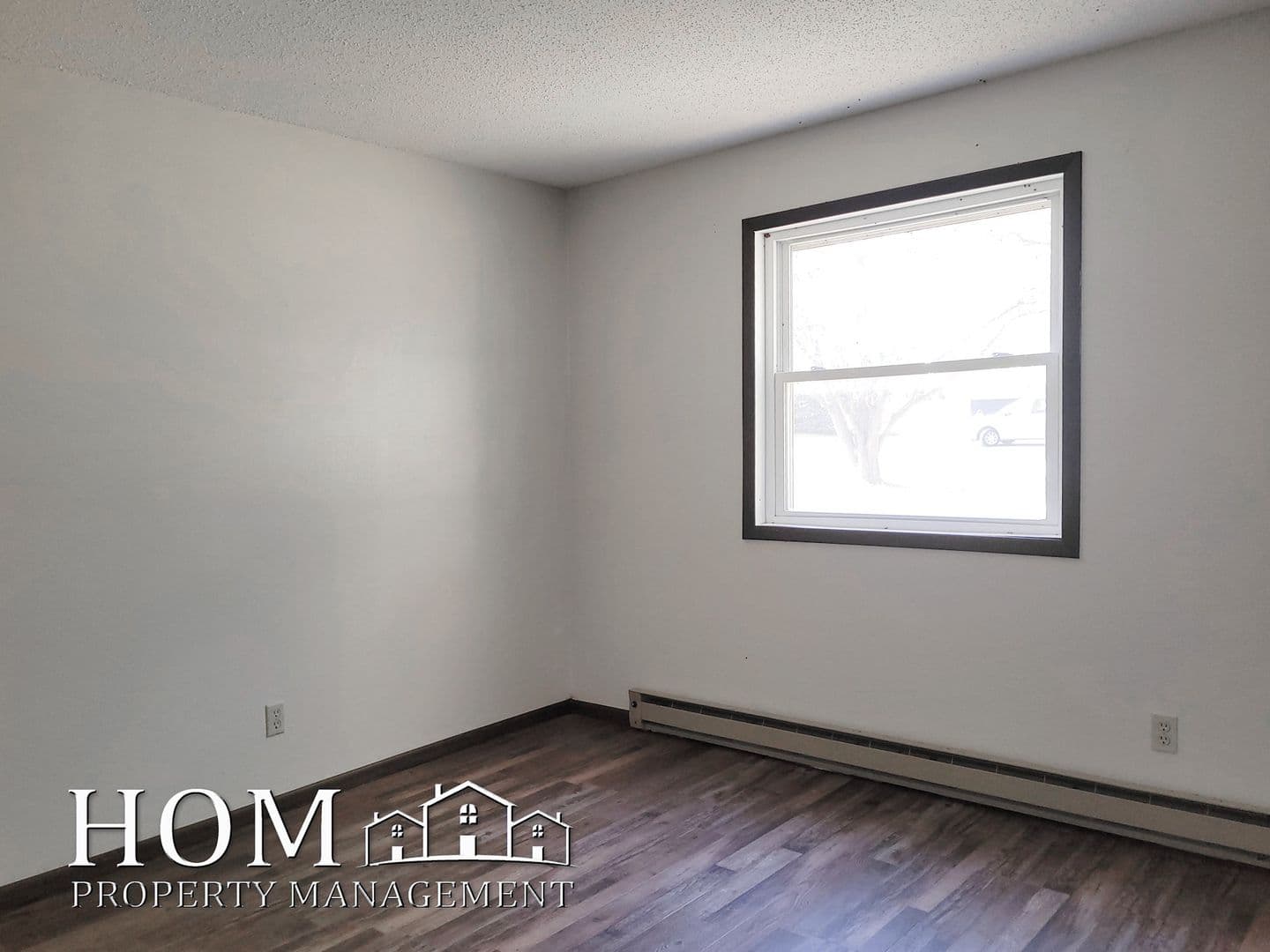 Lake Crystal Apartment: 301 W Bert St.
