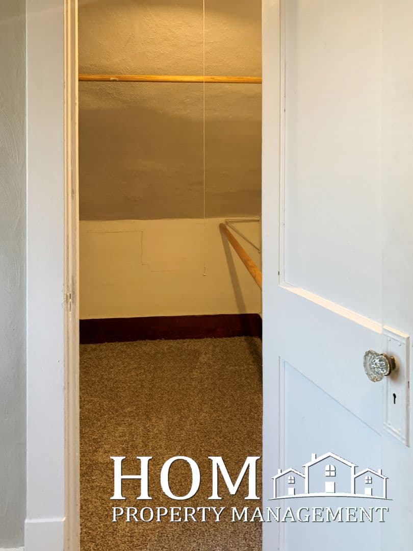 North Mankato Apartment: 630 Lyndale Street