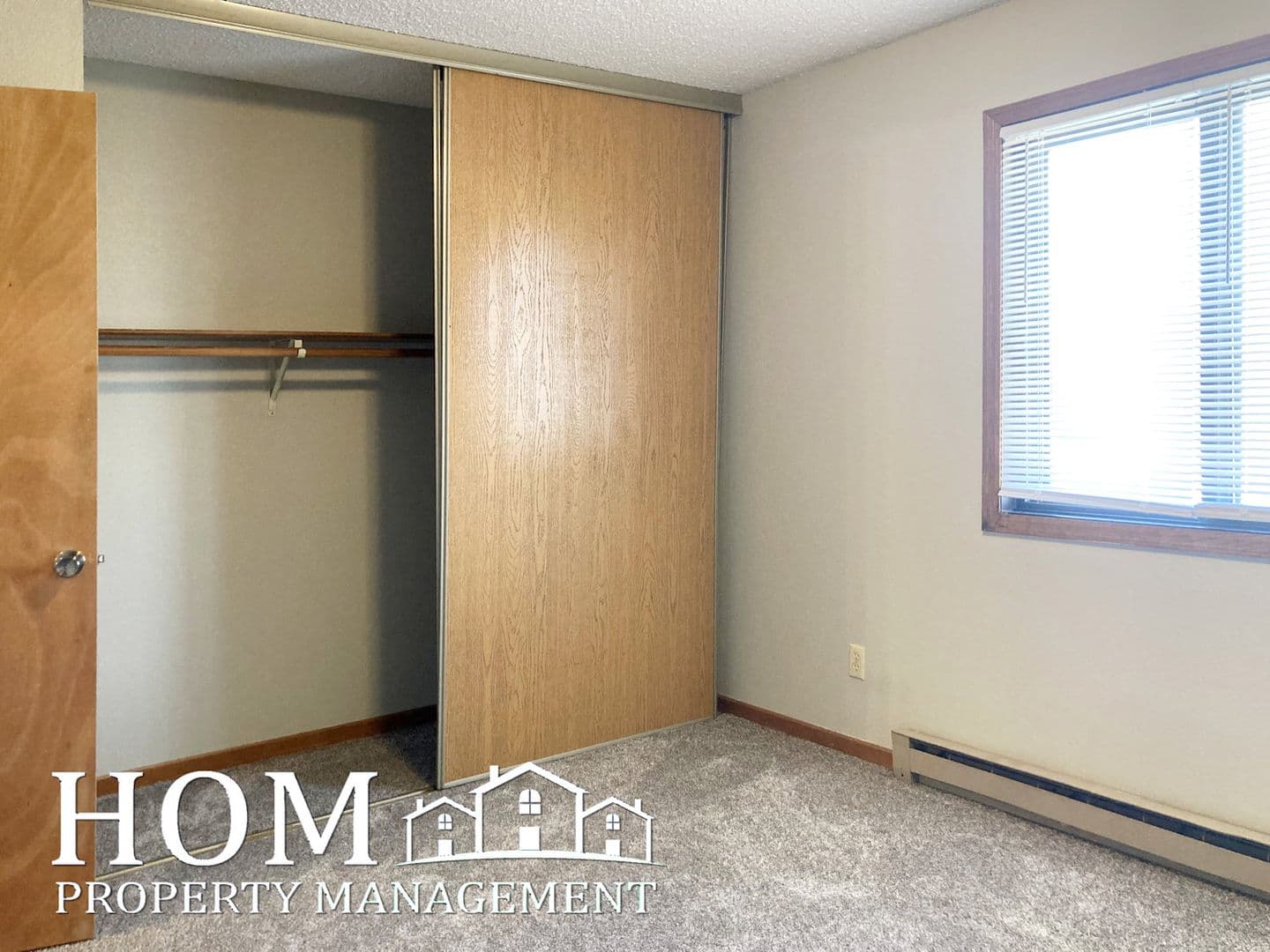 Mankato Apartment: 111 West Lind Street