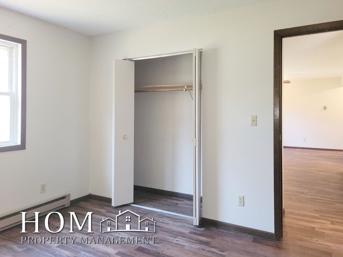 Lake Crystal Apartment: 301 W Bert St.