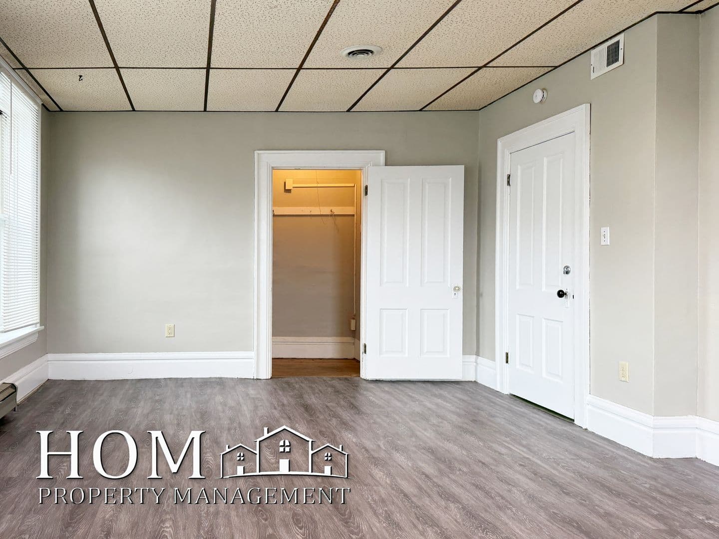Mankato Apartment: 102 South 5th Street