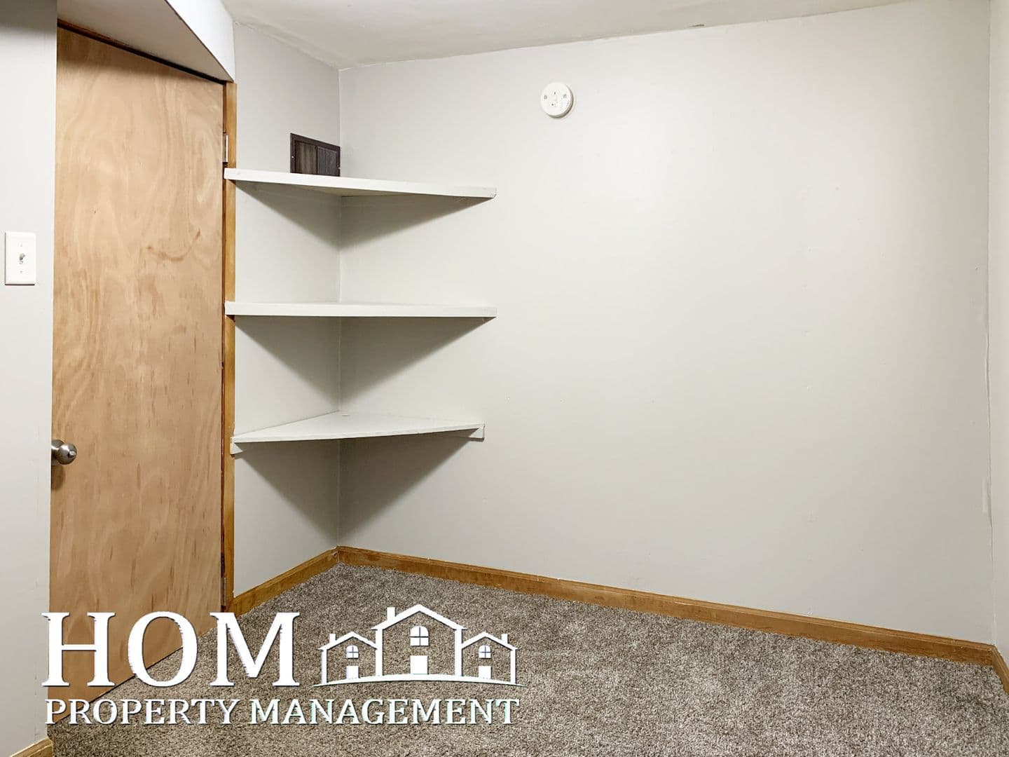 North Mankato Apartment: 630 Lyndale Street