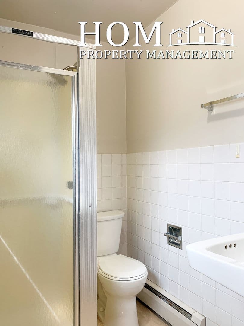 Mankato Apartment: 107 East Liberty Street