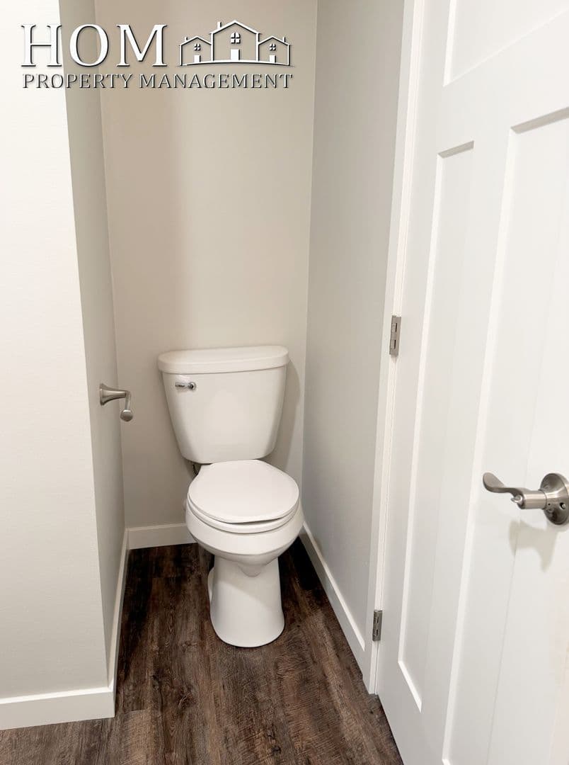 Waseca Apartment: 109 7th Street Northwest