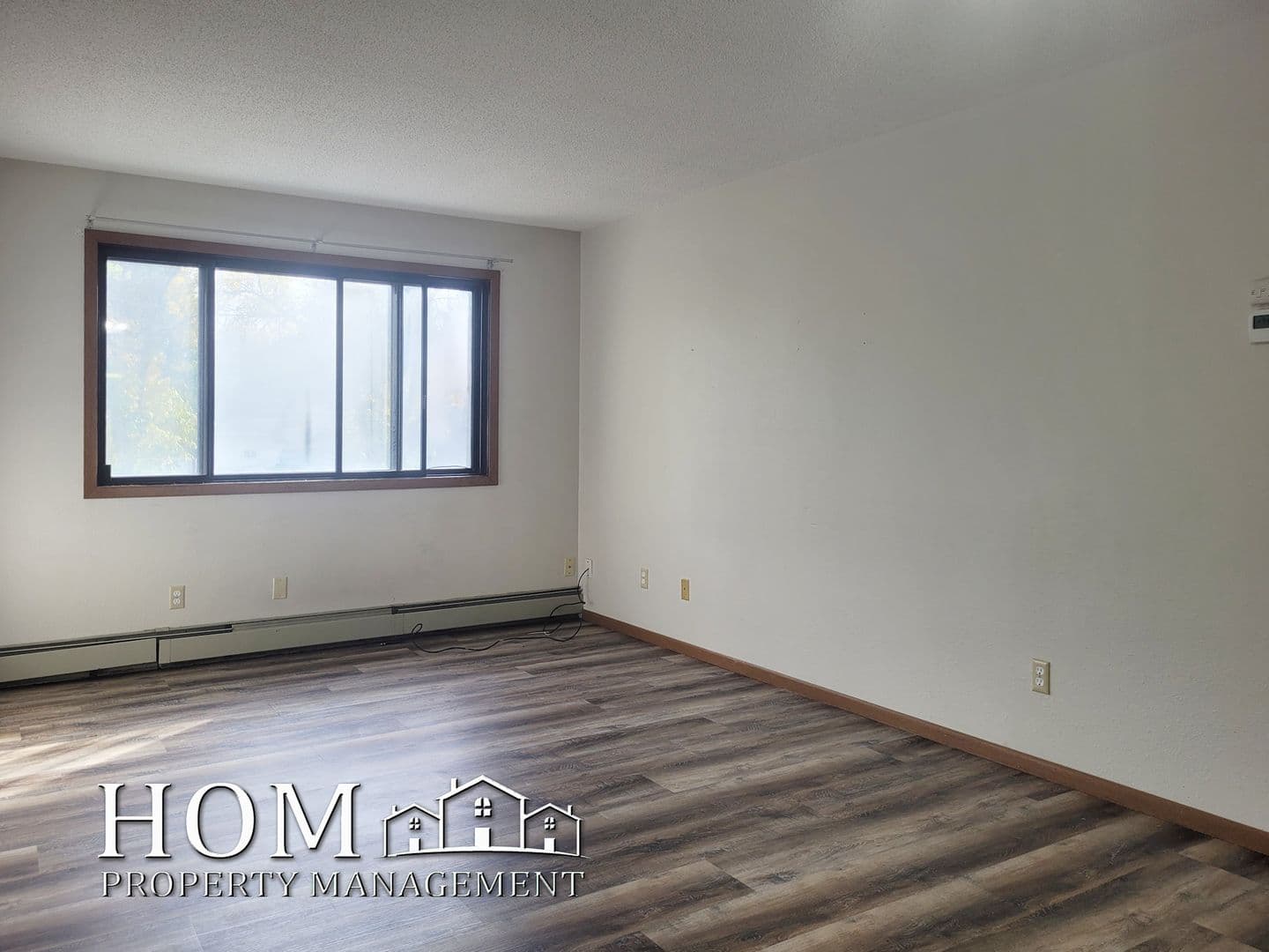 Lake Crystal Apartment: 321 W Bert St.