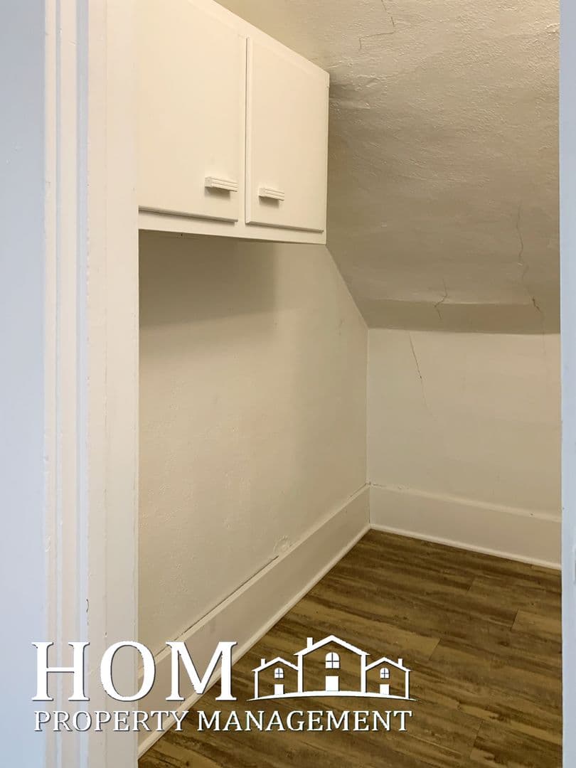 North Mankato Apartment: 630 Lyndale Street