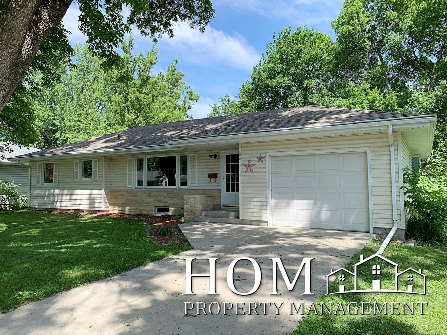 Mankato House: 109 Pfau Street