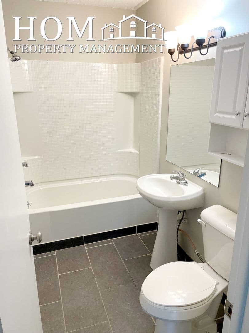 Waseca Apartment: 509 4th Street Northeast