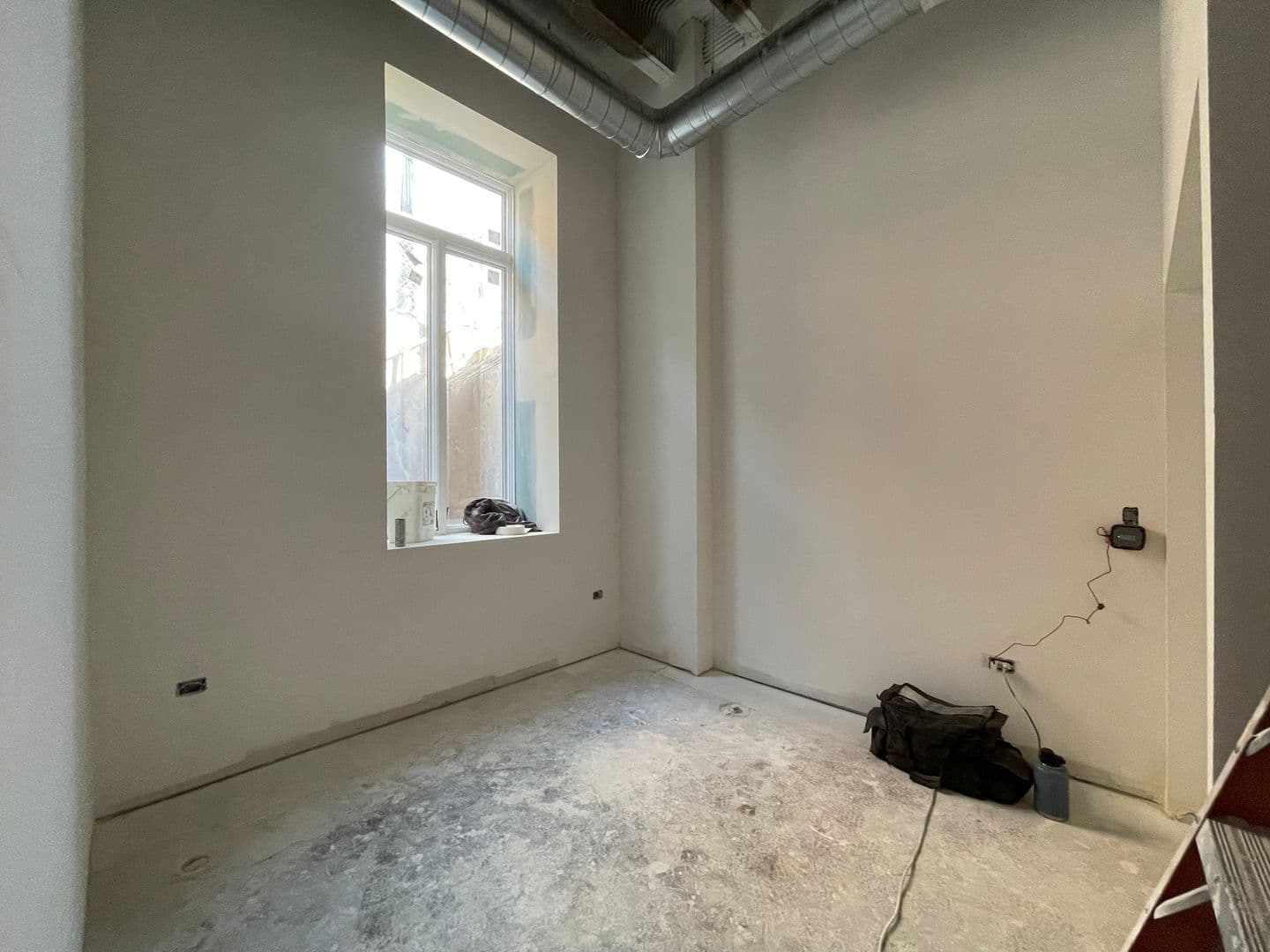 Evanston Apartment: 1453 Maple Ave.