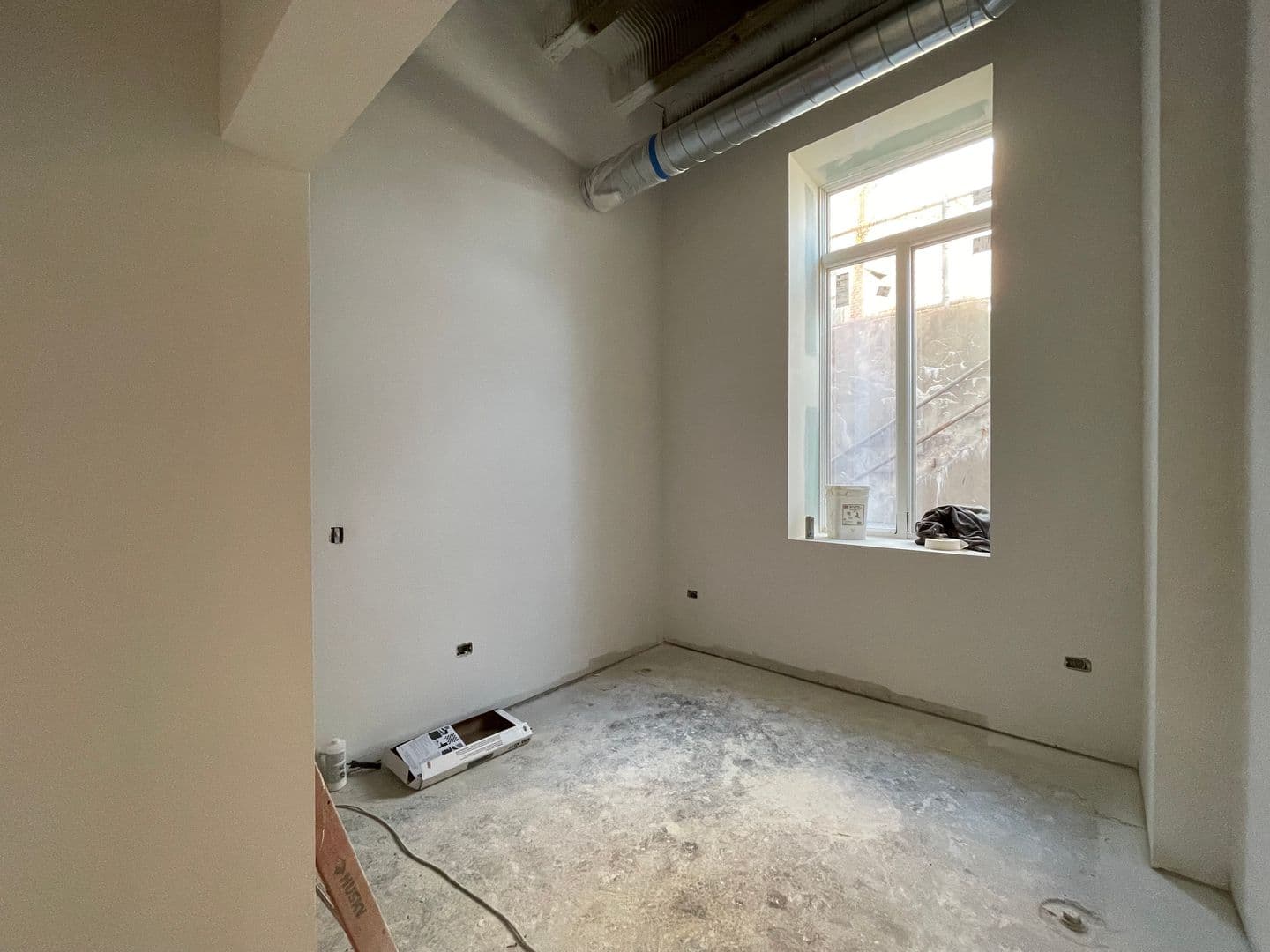 Evanston Apartment: 1453 Maple Ave.