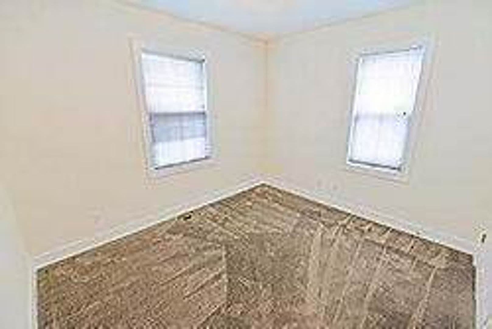 Bloomington House: 421 W 6th Street APT B