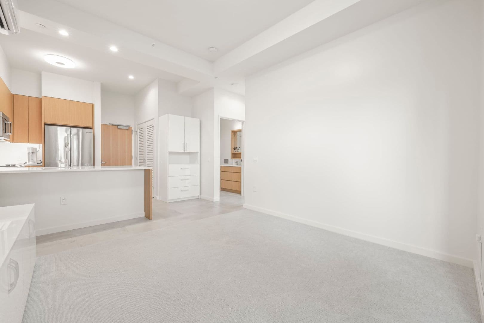 Honolulu Townhome: 1388 Kapiolani Blvd., Apt. #810
